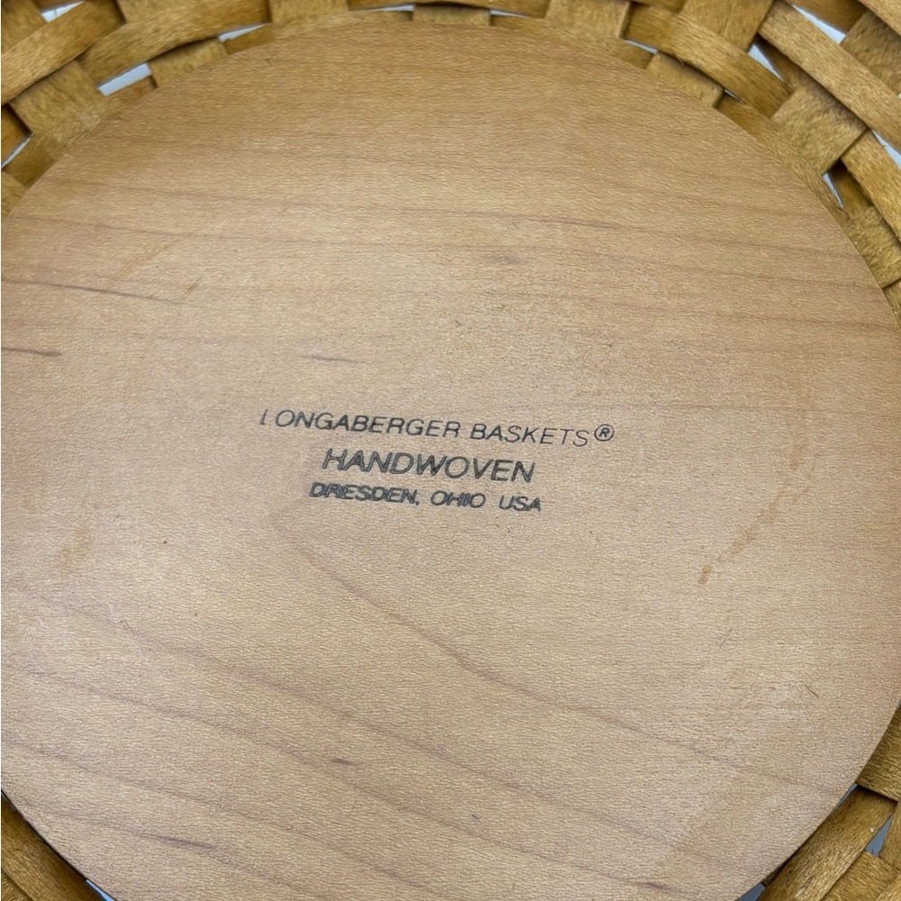 Longaberger Tan and White Woven Basket - Picture 4 of 15